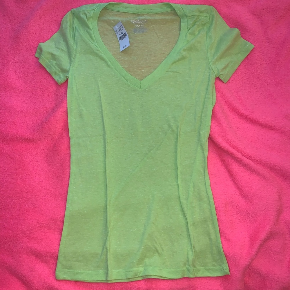 BUNDLE of 6 Women’s T Shirts